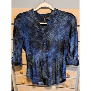 New Directions Blue/Green Tie-Dye Pleated Top –  Small- Pleated, boho, classic